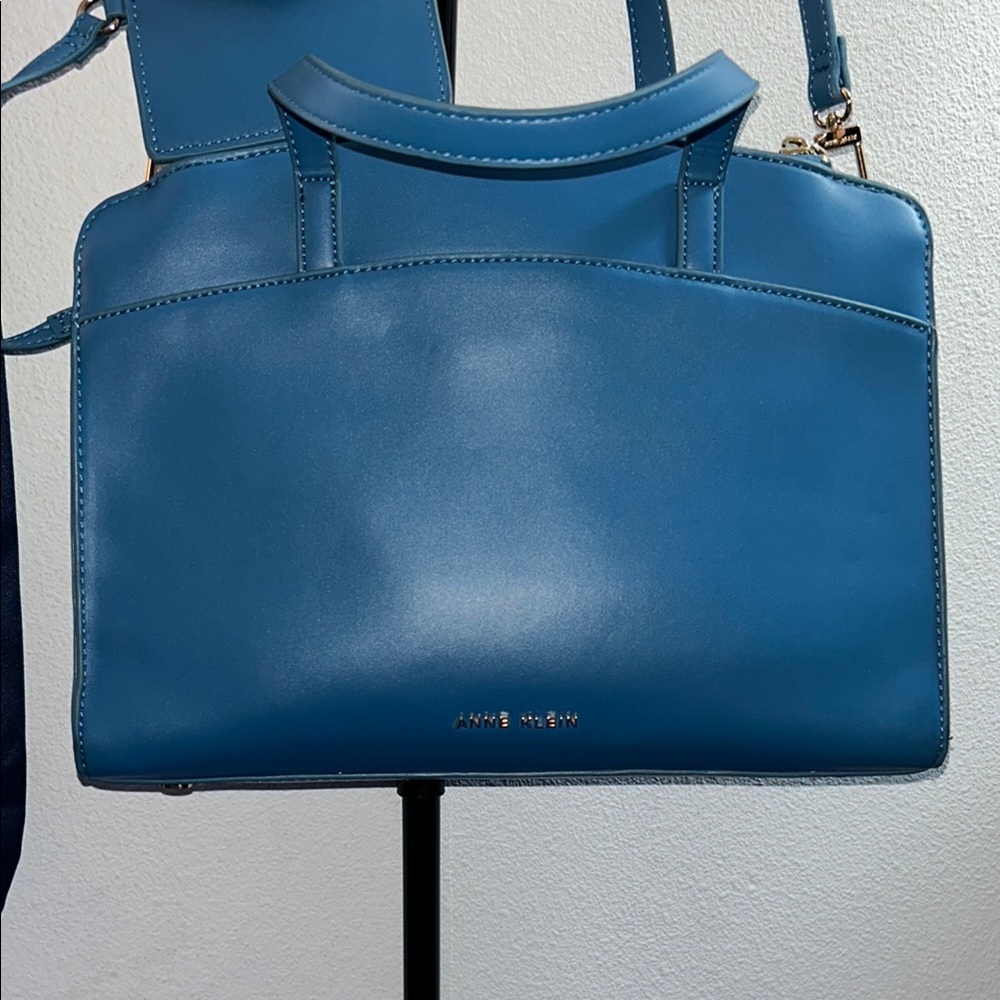 Anne Klein Blue Shoulder Bag with Modern Elegance